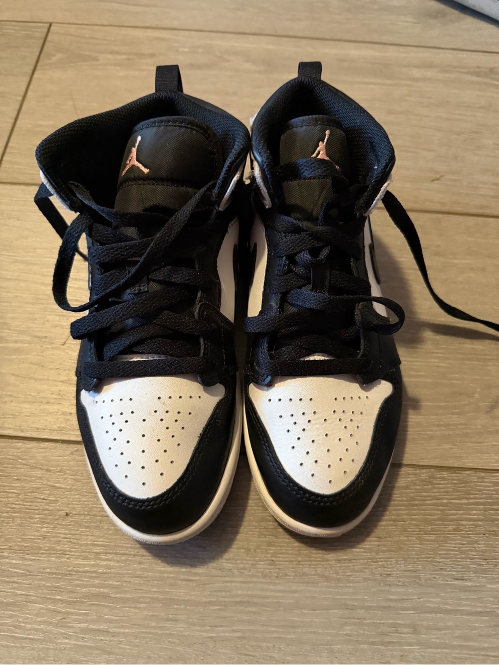 Jordan Kids High-Top Sneakers